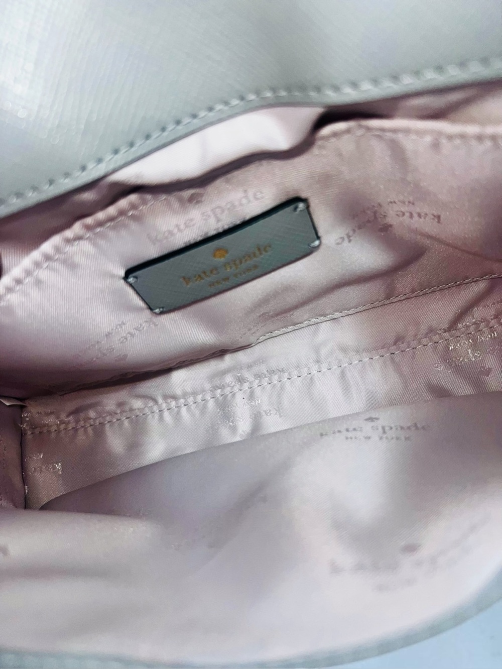 NWT! Kate Spade "Carson" crossbody grey/white/ black - Picture 10 of 12